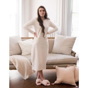 NWOT Dainty Jewells Simply Chic Layering Dress